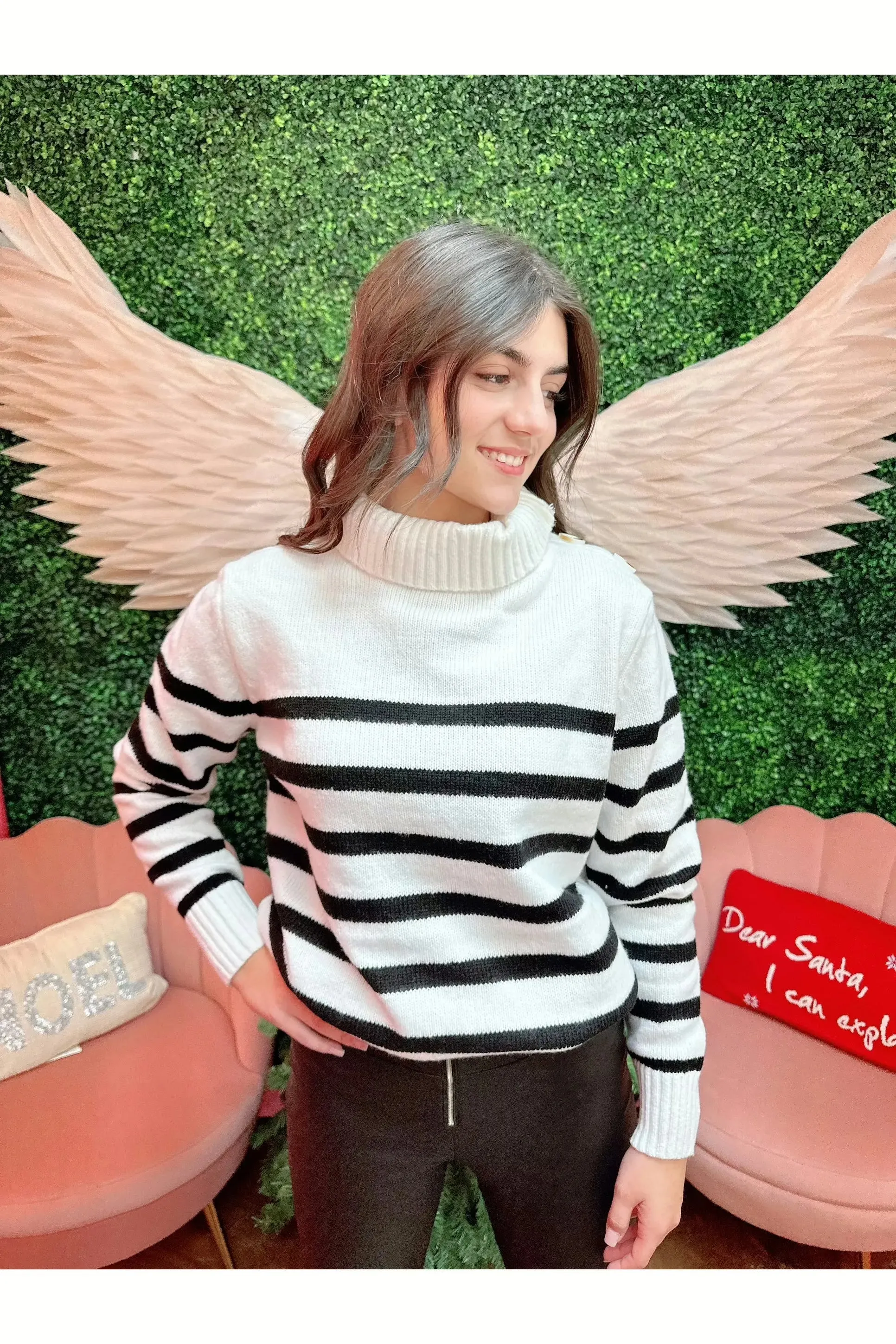 Caroling sweater