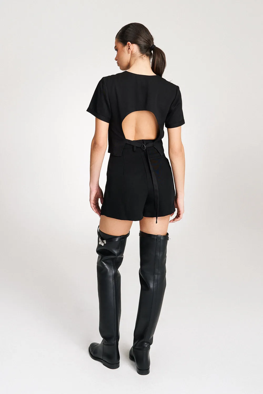 ‘Cecilia‘ Pleated Black Shorts