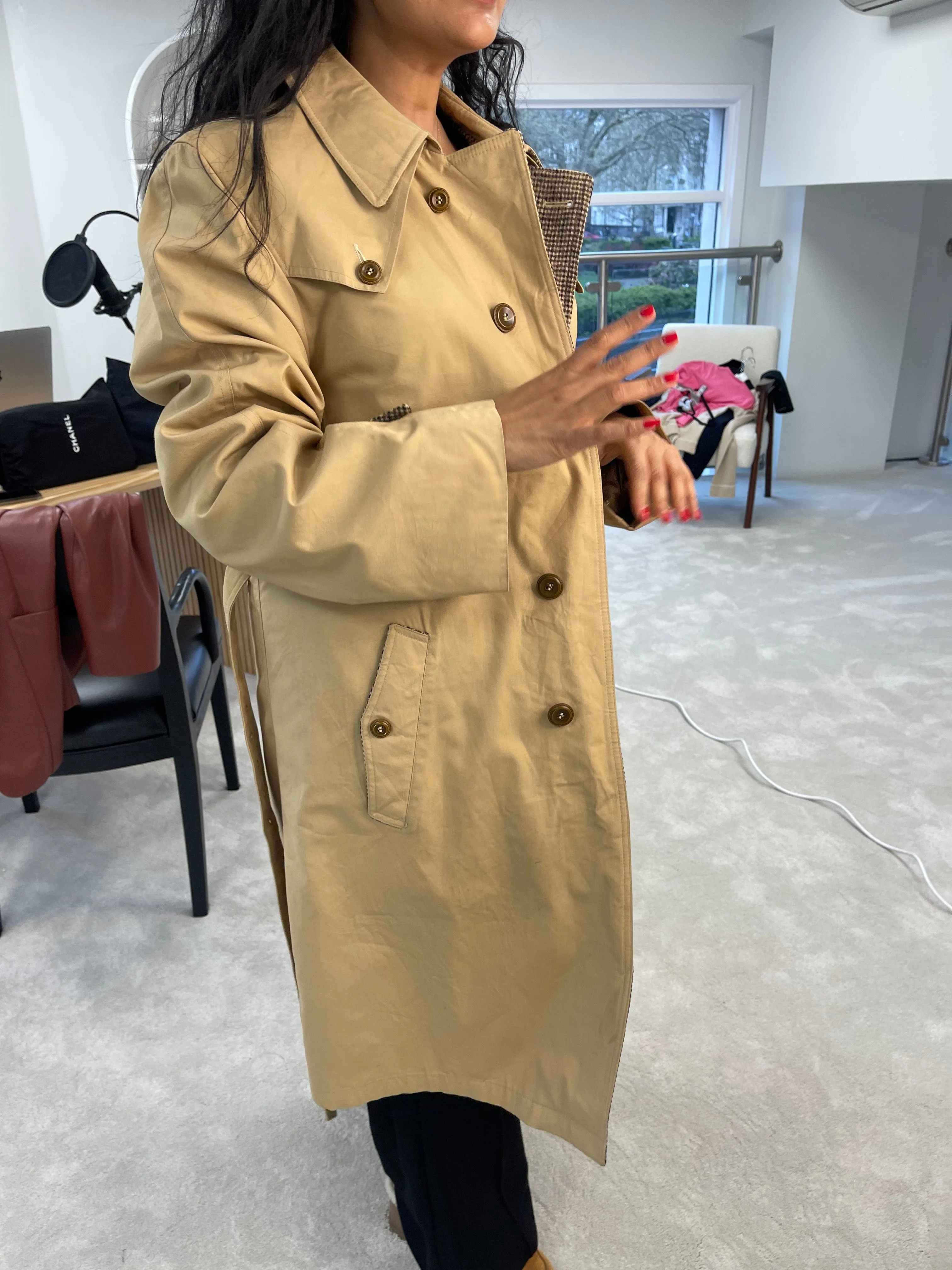 Christian Dior Light Trench Coat Size 42R  ASL5261