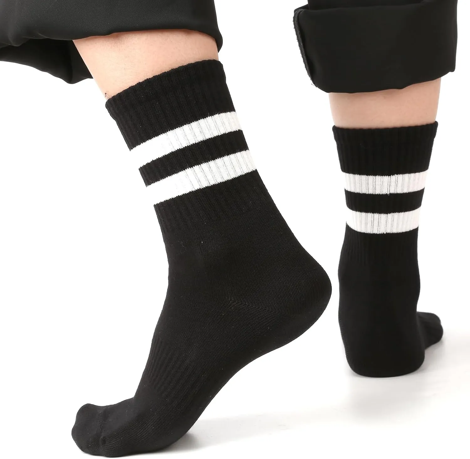 Crew Socks for Women - Seamless, 4 Pairs Cozy Cotton Socks, Casual Comfy Athletic Womens Socks, Size 6-9