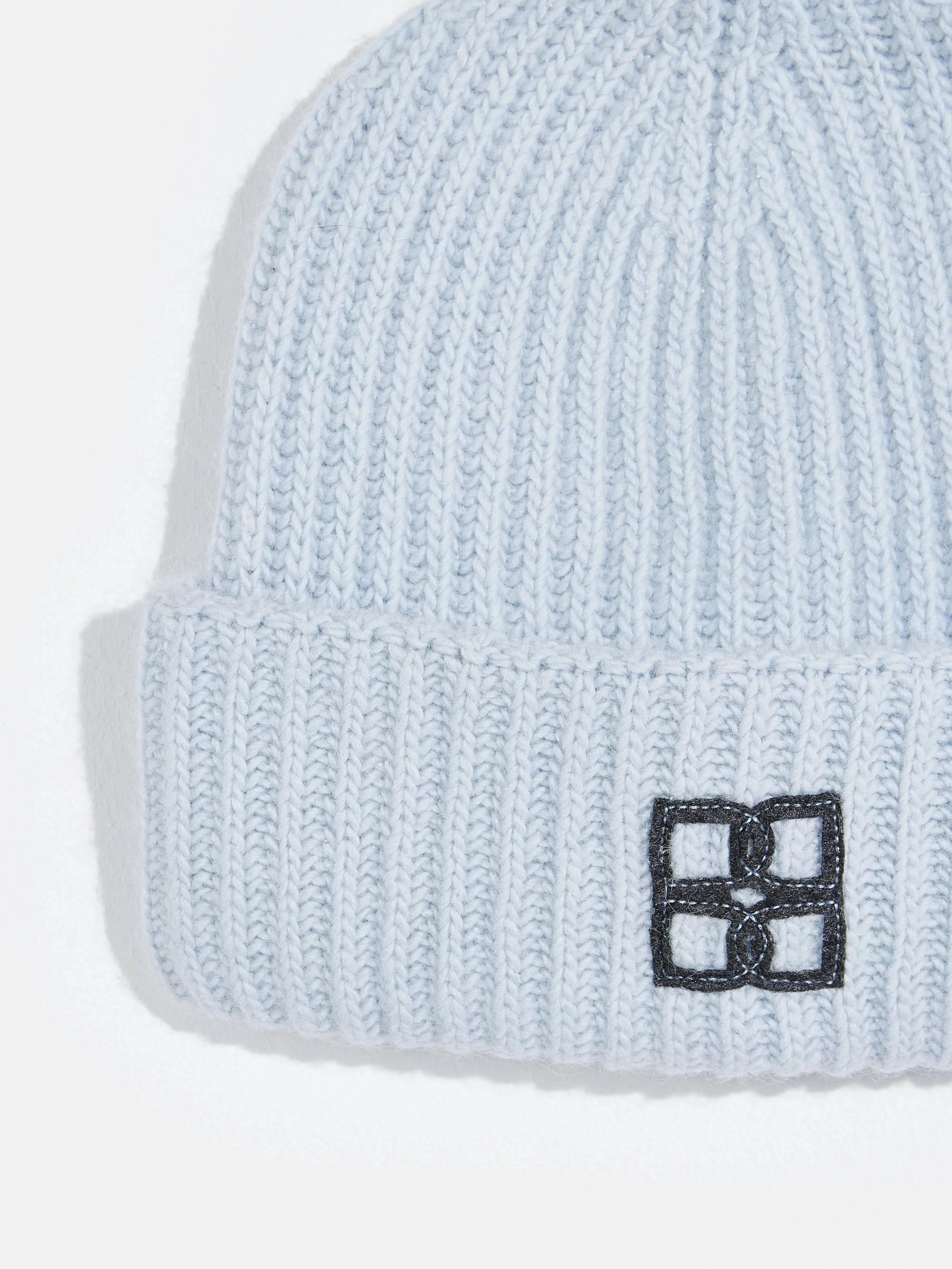 Garta Beanie (232 / W / BLUE FOG)