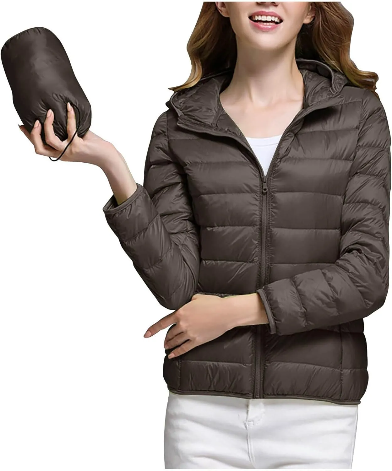 Uillui Womens Hooded Packable Puffer Jacket Light Weight Short Down Jacket for Hiking Travel Quilted Warm Short Winter Coats