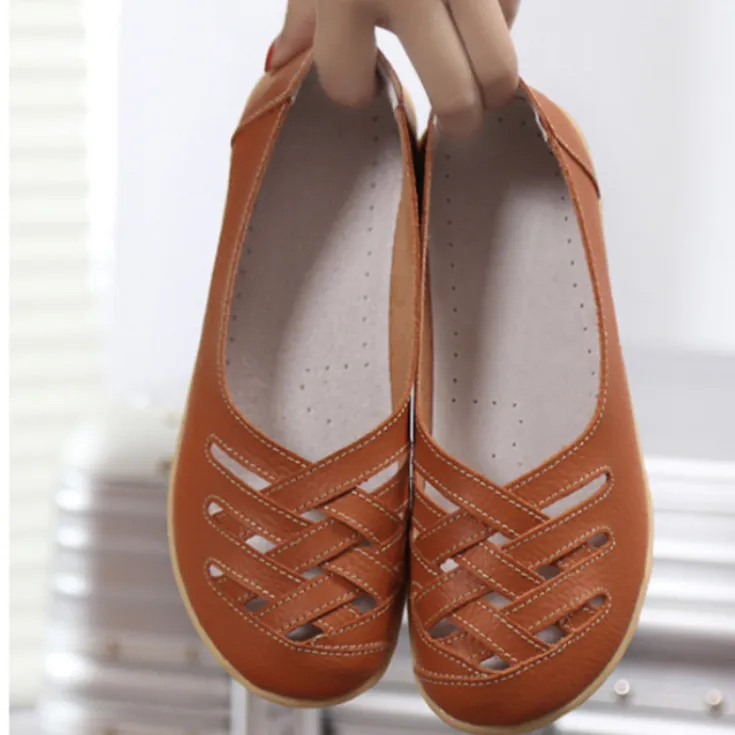 Vanccy Women's Comfort sofe pu Slip On Loafer