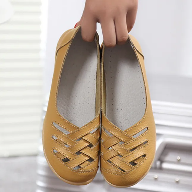 Vanccy Women's Comfort sofe pu Slip On Loafer